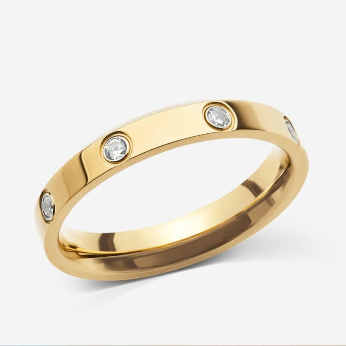 Bague anneau doré et strass