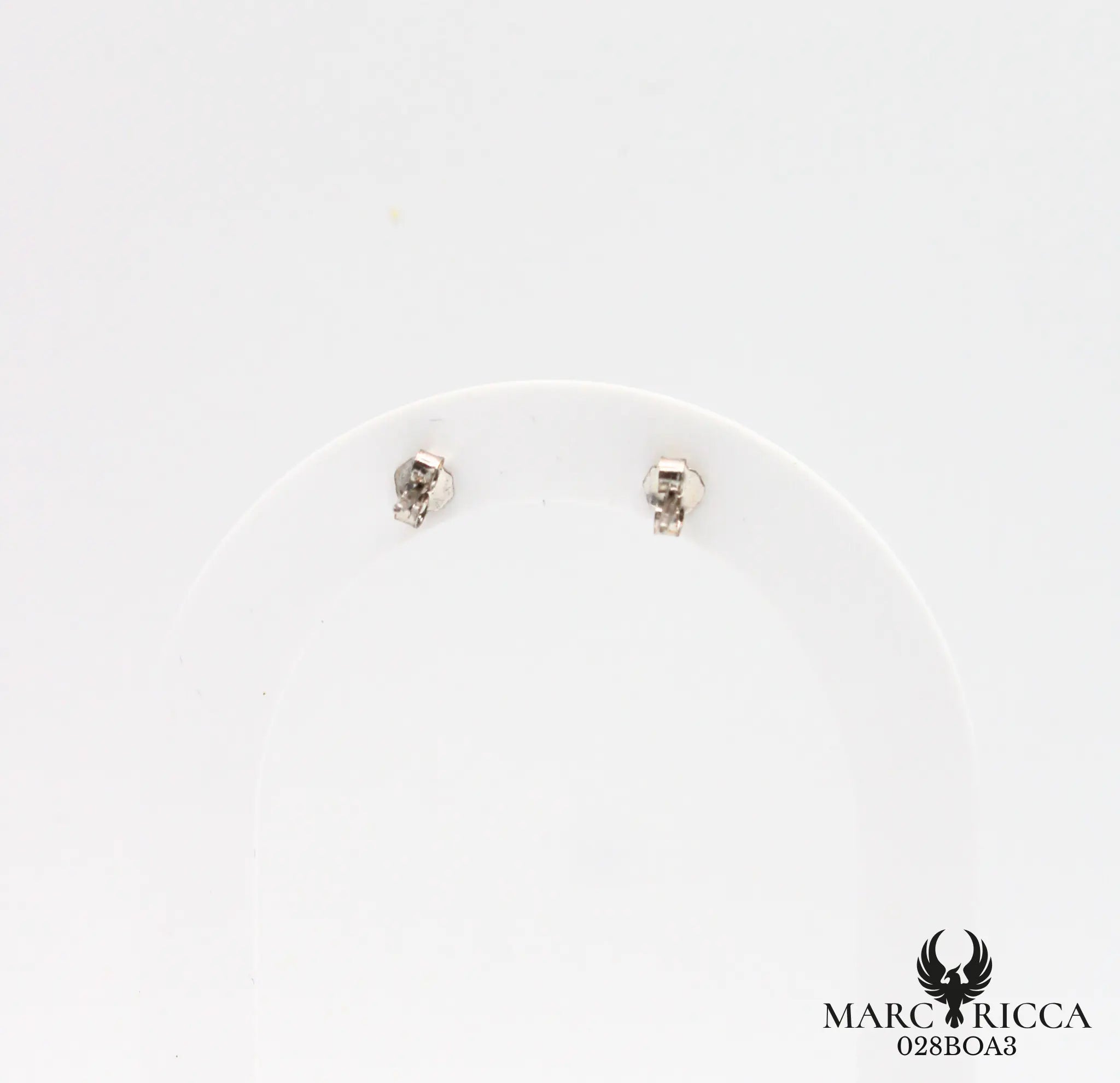 Boucles d'oreilles clous perles corail