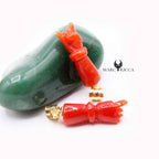 Pendentif Or Main Corne en Corail