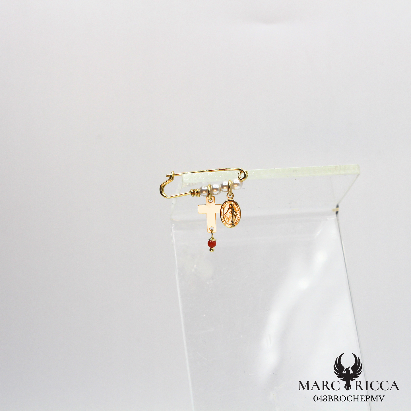 Broche Vermeil Corail perles croix et madone
