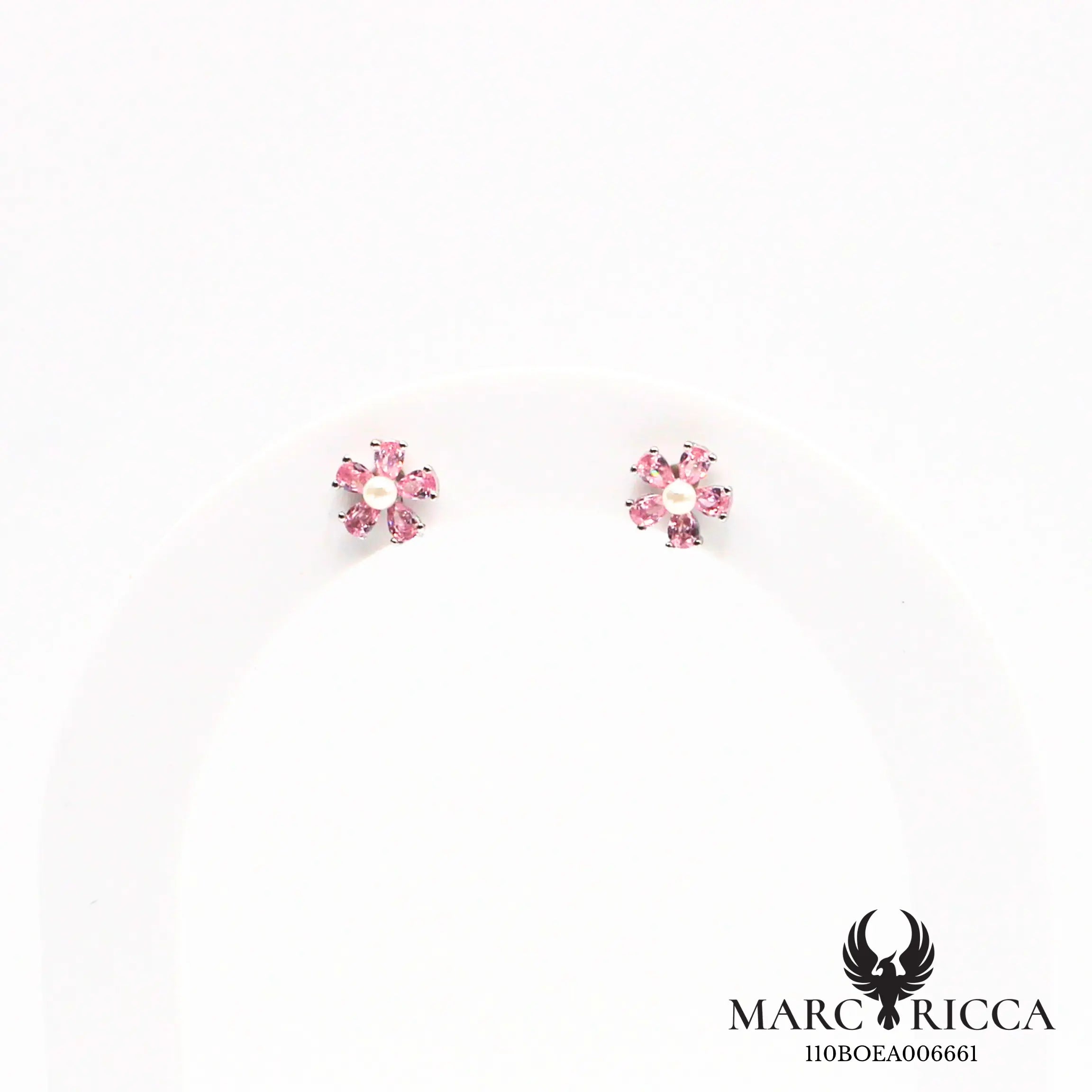 Boucles d'oreilles clous fleurs zirconium et perles