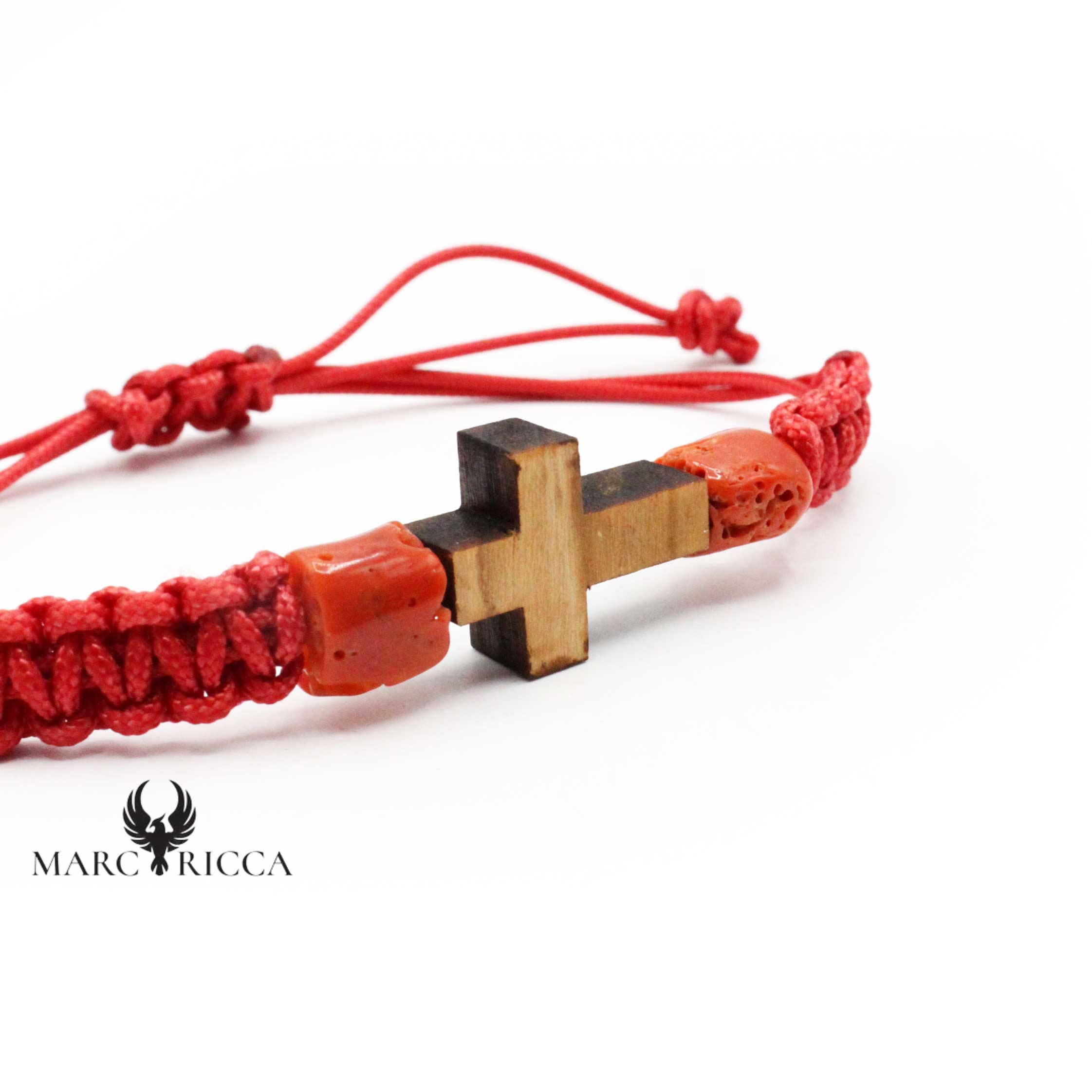 Bracelet Cordon Macramé, Corail & Croix en Olivier
