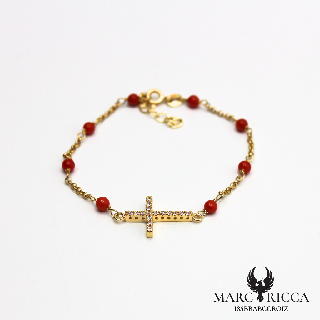 Bracelet chaine en vermeil avec perles de corail et croix en zirconium