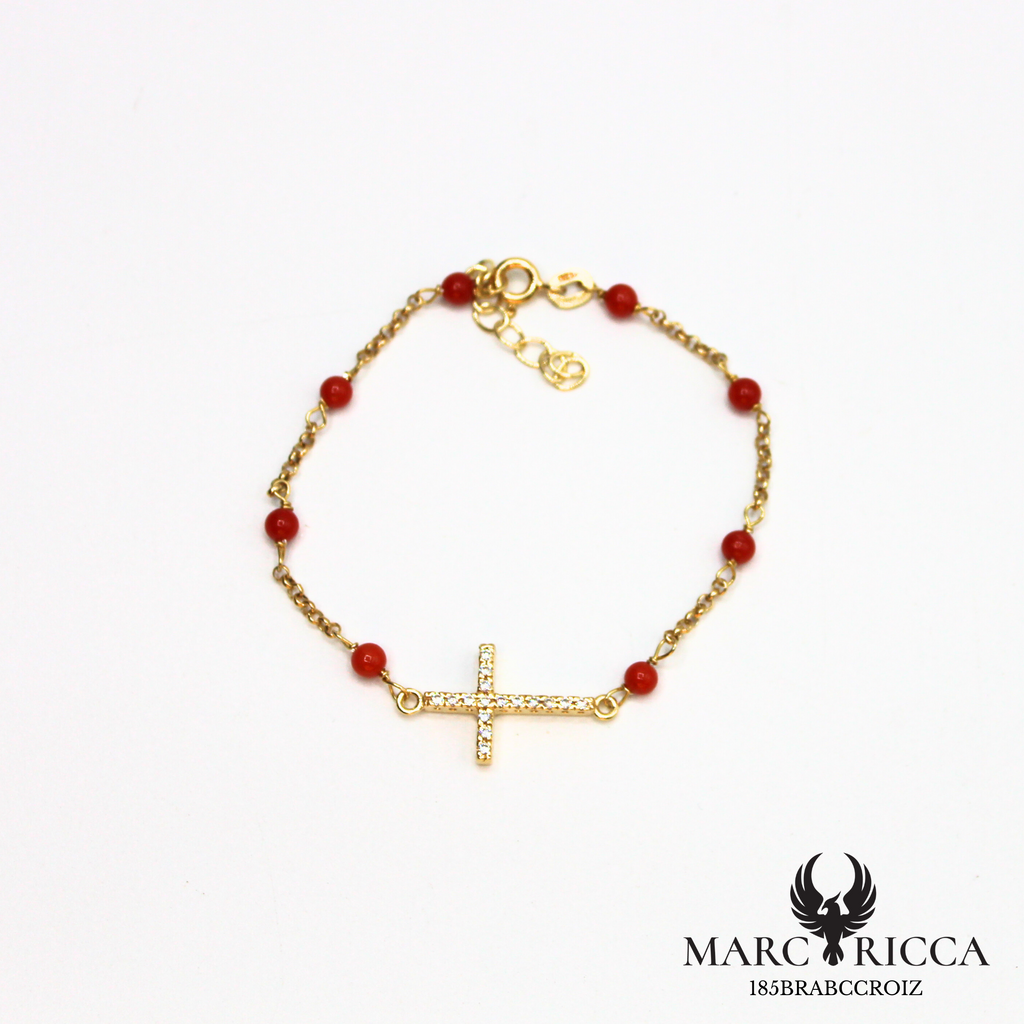 Bracelet chaine en vermeil avec perles de corail et croix en zirconium