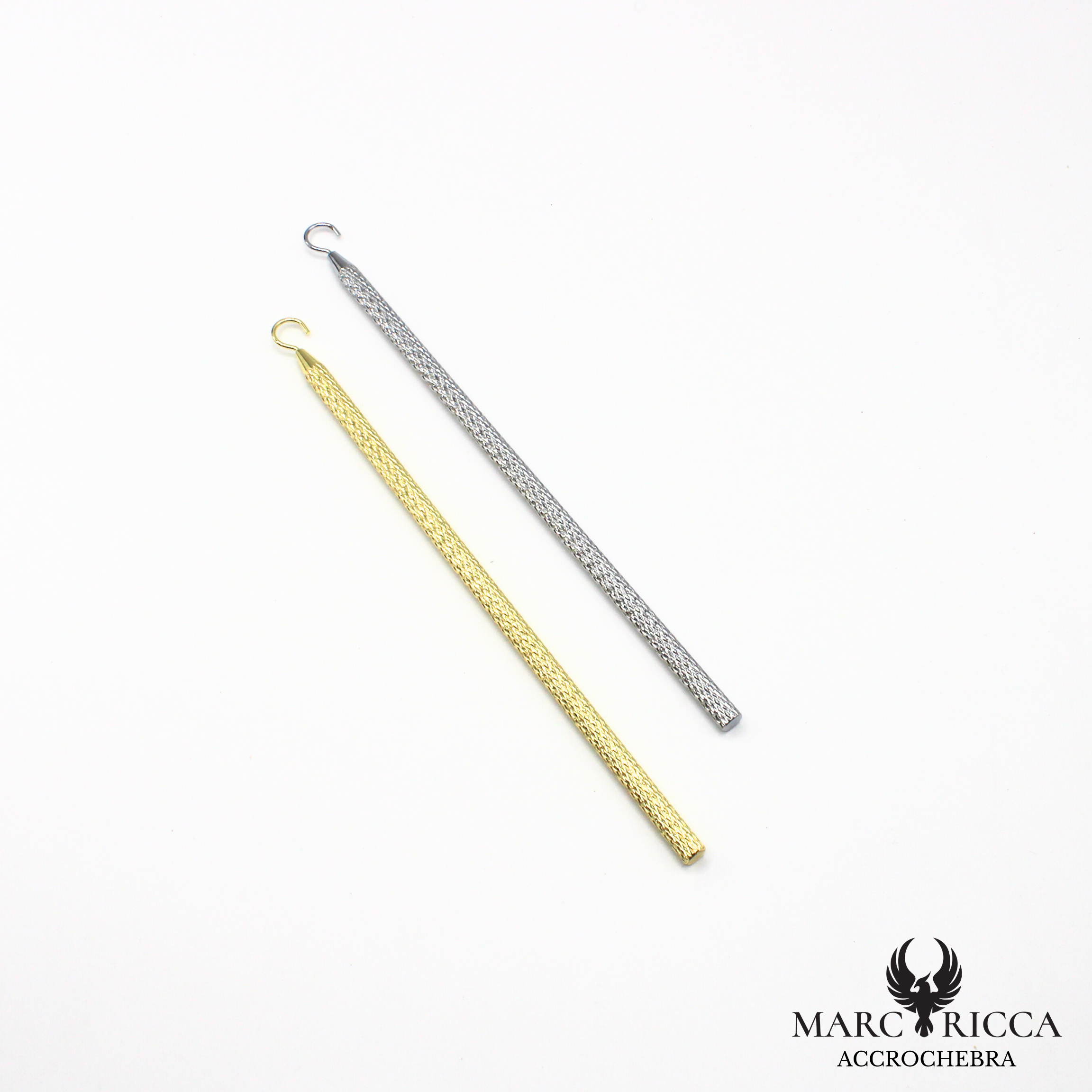 Accroche bracelet en acier