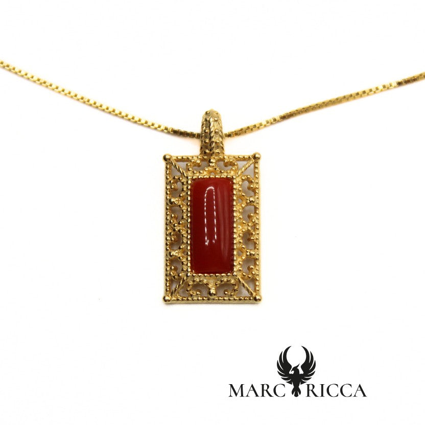 Collier pendentif Corail rectangulaire.