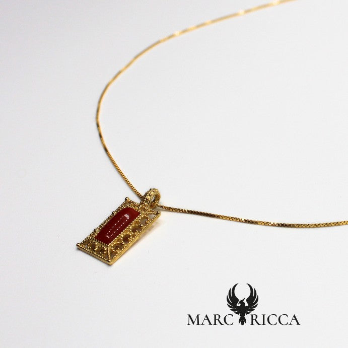 Collier pendentif Corail rectangulaire.