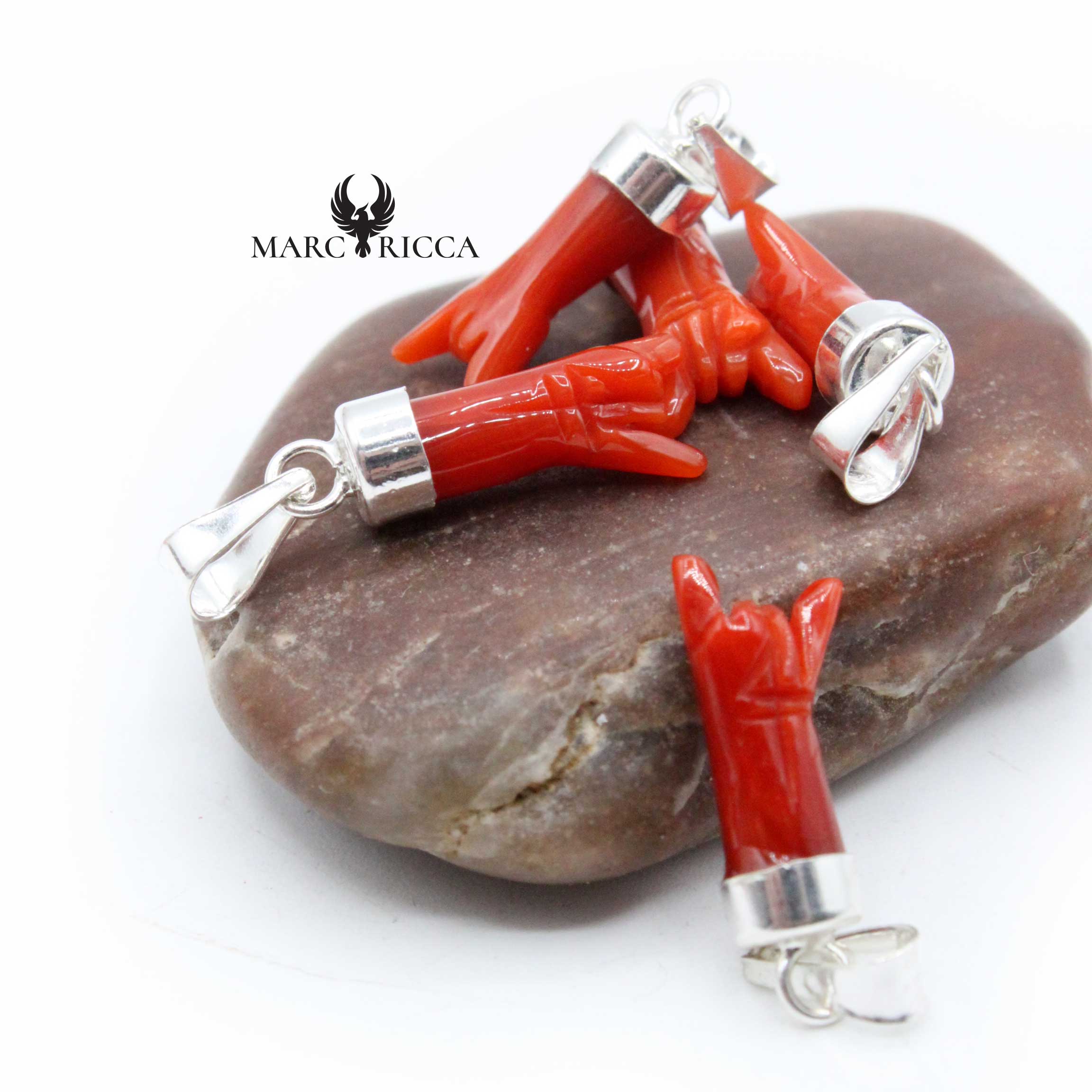 Pendentif Argent Main Corne en Corail Rouge