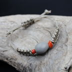 Bracelet Cordon Corail Graine Canique