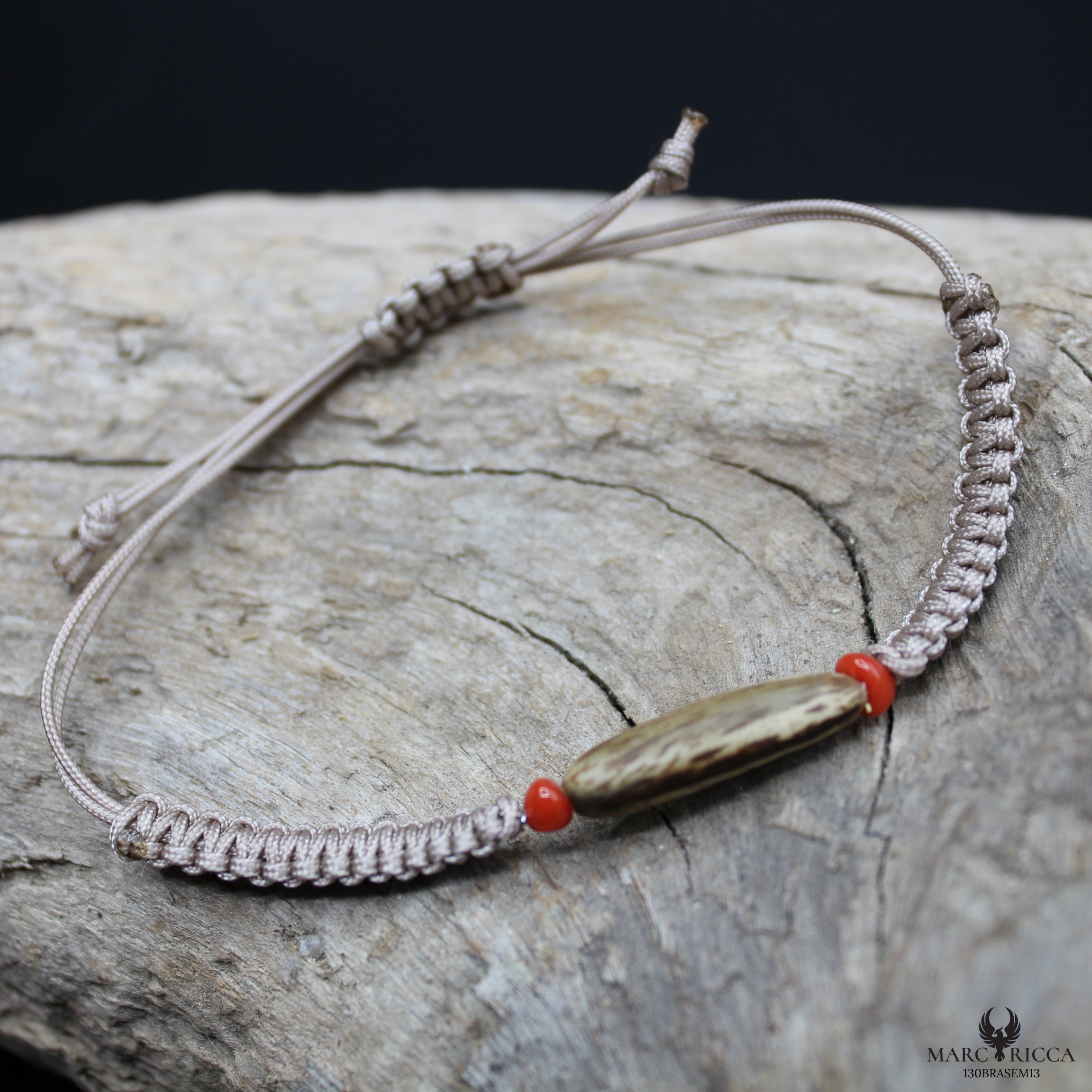 Bracelet Cordon Corail Graine Flamboyant