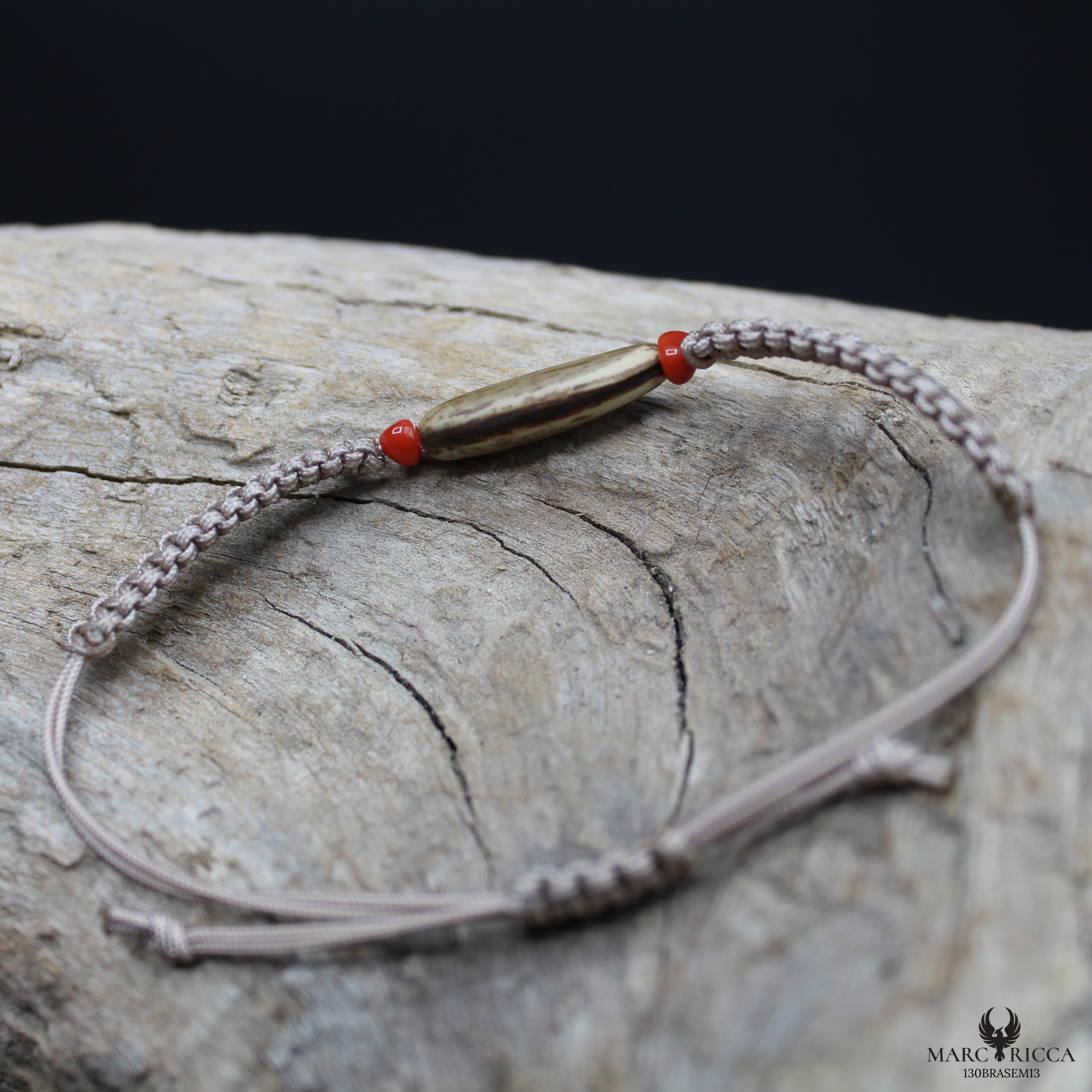 Bracelet Cordon Corail Graine Flamboyant